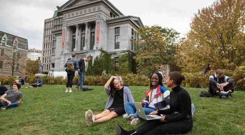 Universities in Canada with the Highest Acceptance Rate