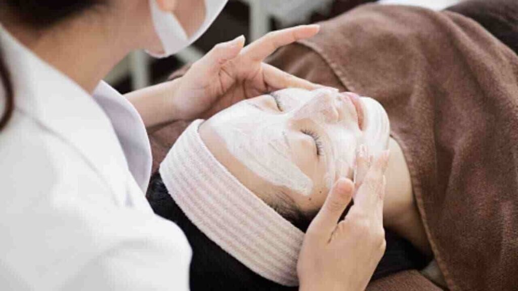 Best Esthetician colleges in Houston