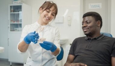 A dental hygienist in Arizona at work