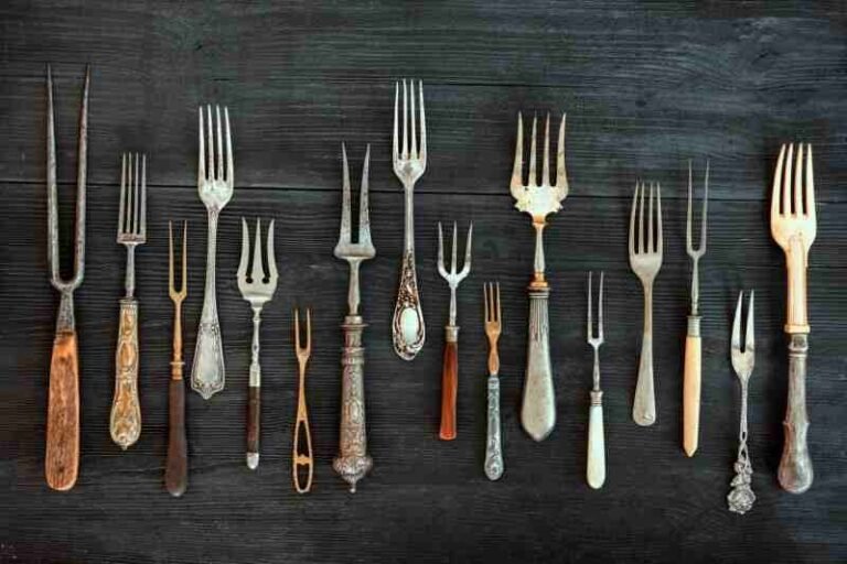 Are Forks Illegal in Canada