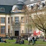 When is the Time to Apply for College?