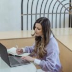 How to Write an Introduction Paragraph